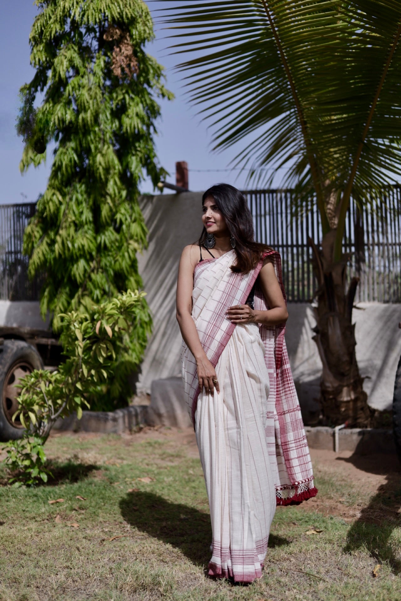 Traditional frost Bhujodi Kala Cotton saree with rich handwoven textures and graceful drape