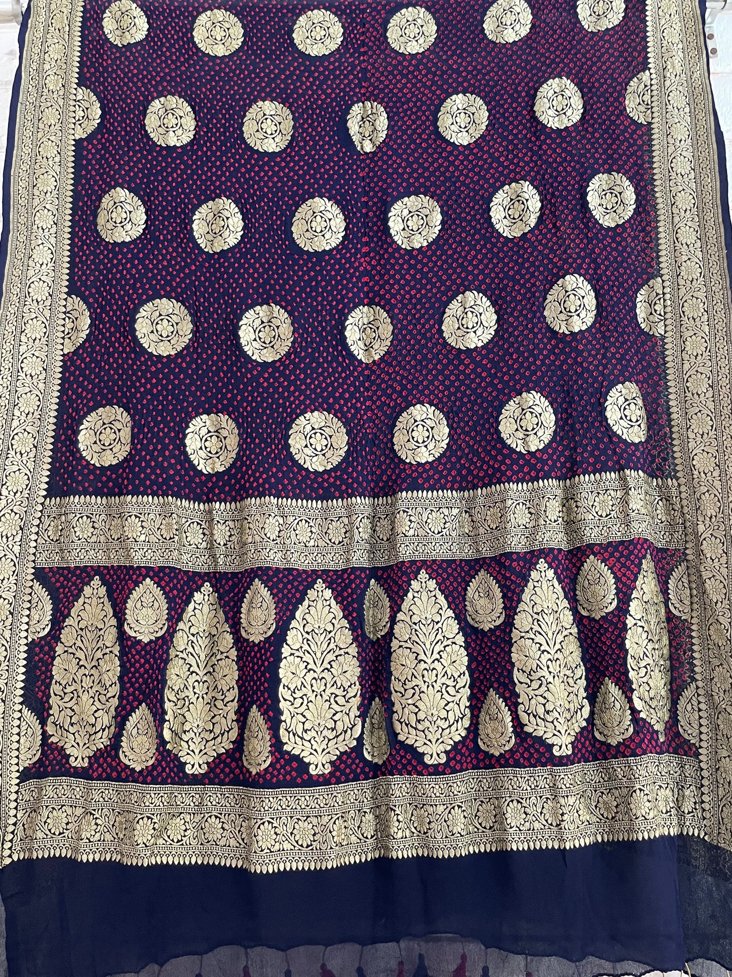 BANDHANI GEORGETTE DUPATTA WITH ZARI WORK