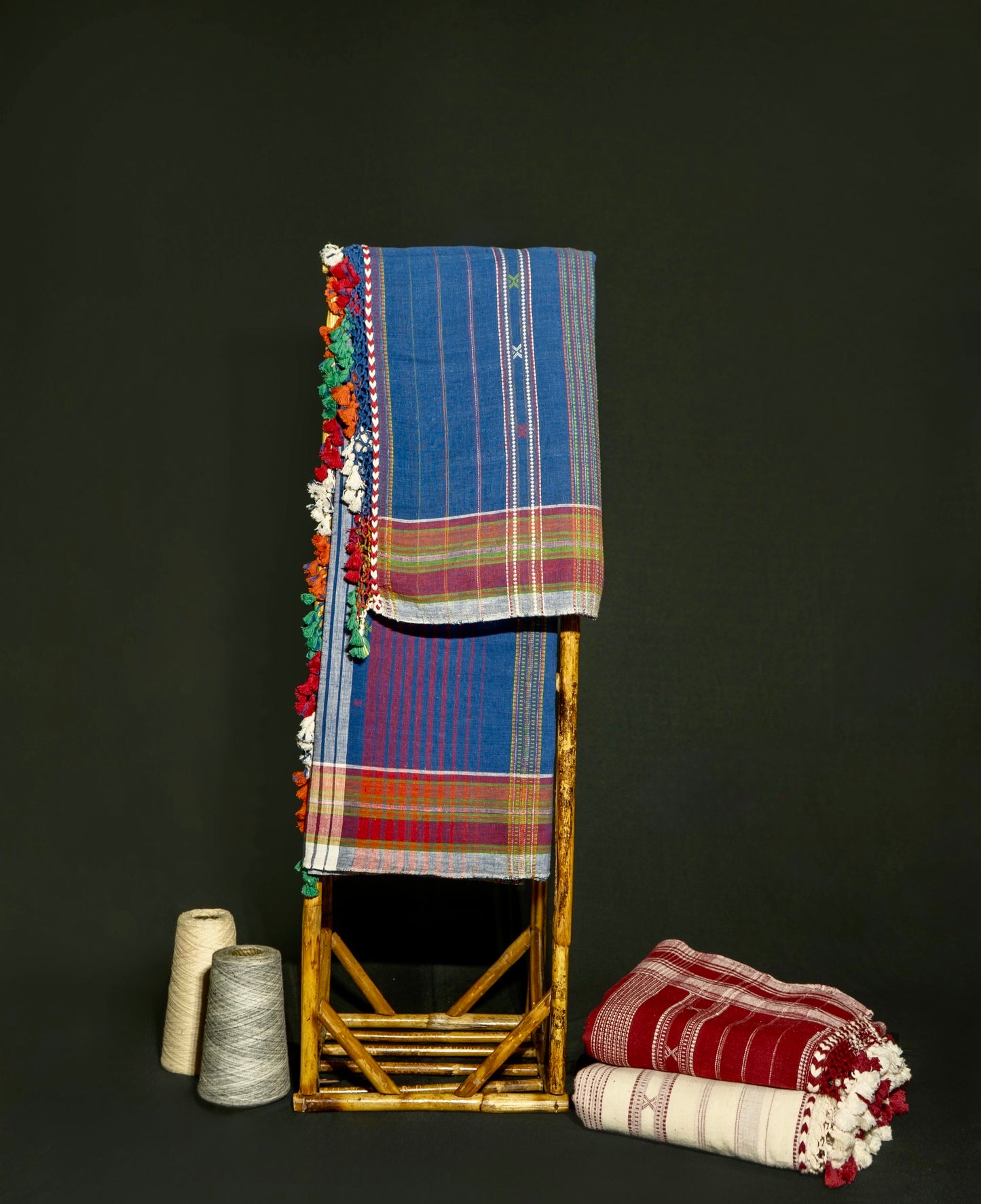 Premium indigo Kala Cotton saree showcasing traditional Bhujodi textile artistry and timeless appeal. Traditional indigo Bhujodi Kala Cotton saree with rich handwoven textures and graceful drape
