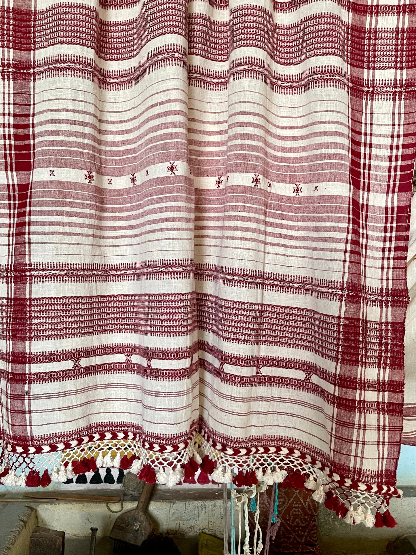 Traditional cream Bhujodi Kala Cotton saree with rich handwoven textures and graceful drape