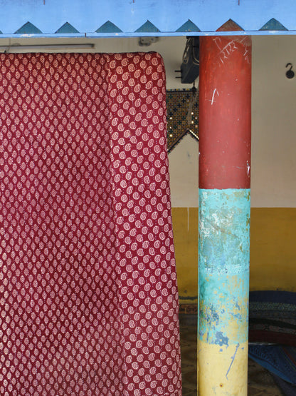 HANDSTITCHED DOUBLE BED SILK QUILT