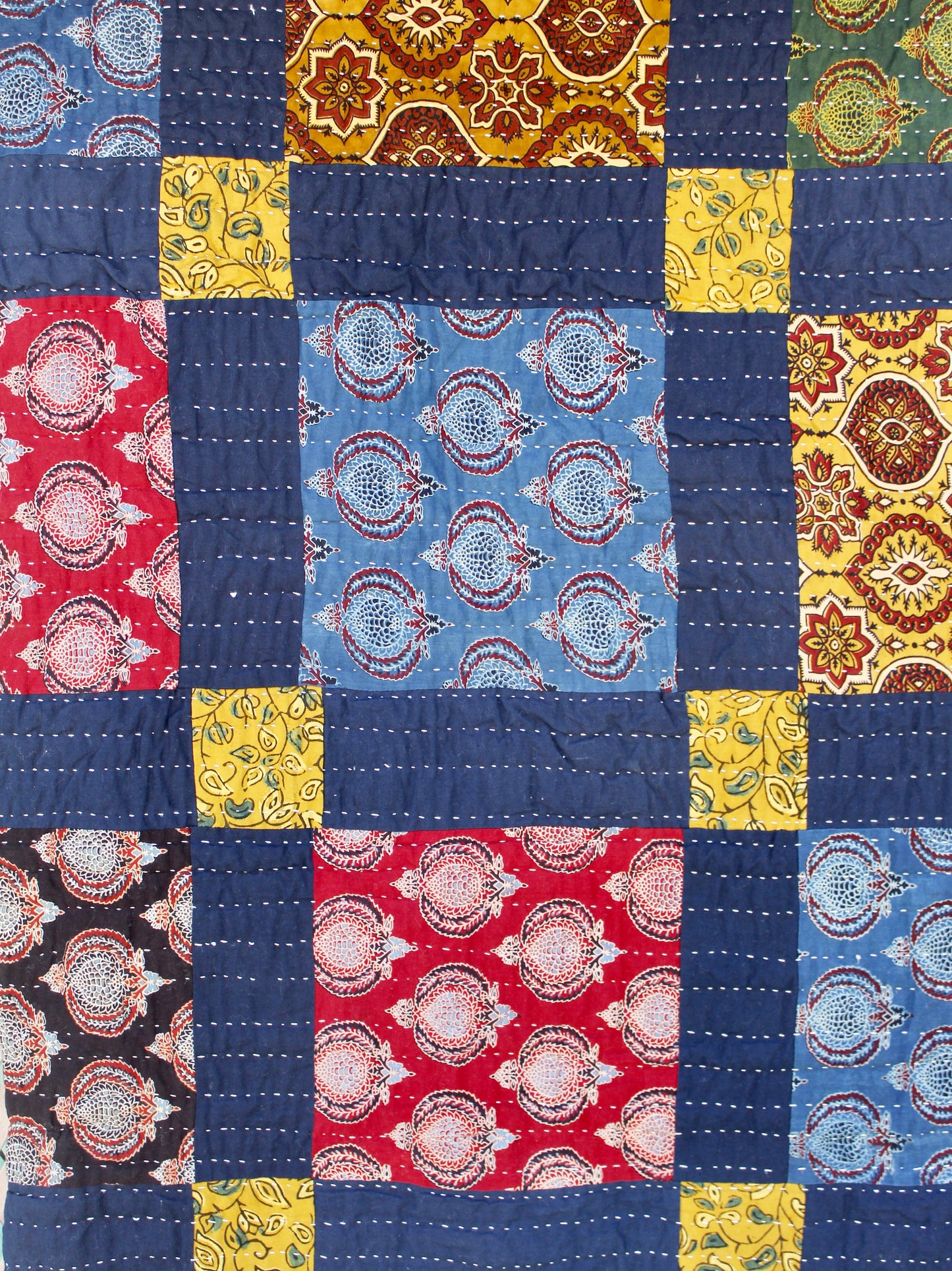 HANDSTITCHED DOUBLE BED QUILT