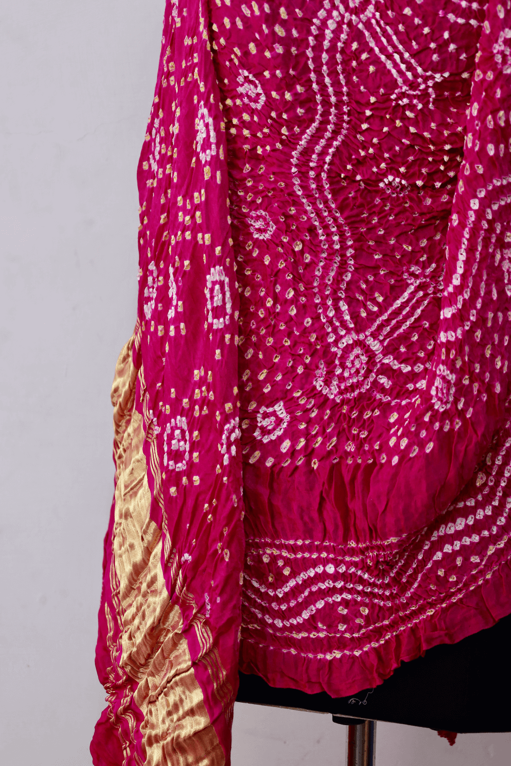 Ethnic blush pink Gajji silk dupatta showcasing authentic Bandhani artistry
