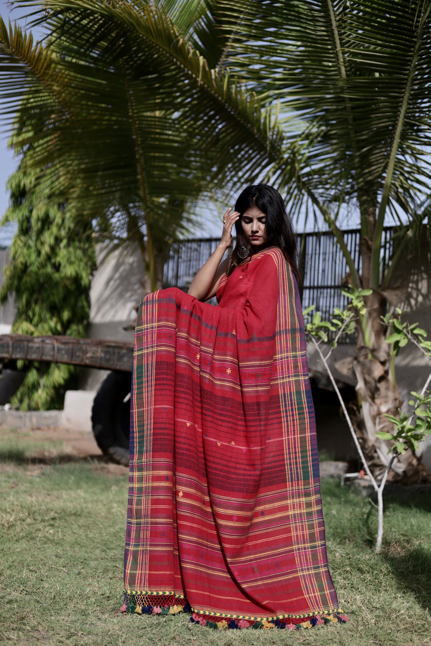 Cherry Kala Cotton Bhujodi saree featuring traditional handwoven patterns and artisanal craftsmanship