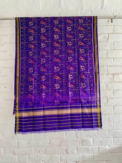 Purple Patola Single Ikkat dupatta featuring intricate woven motifs and traditional artisan craftsmanship