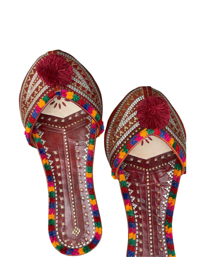Elegant handstitched leather jutti designed for weddings and festive occasions