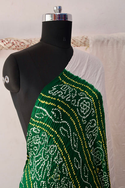Emerald Bandhani Gajji silk saree featuring intricate tie-dye patterns and an elegant zari pallu