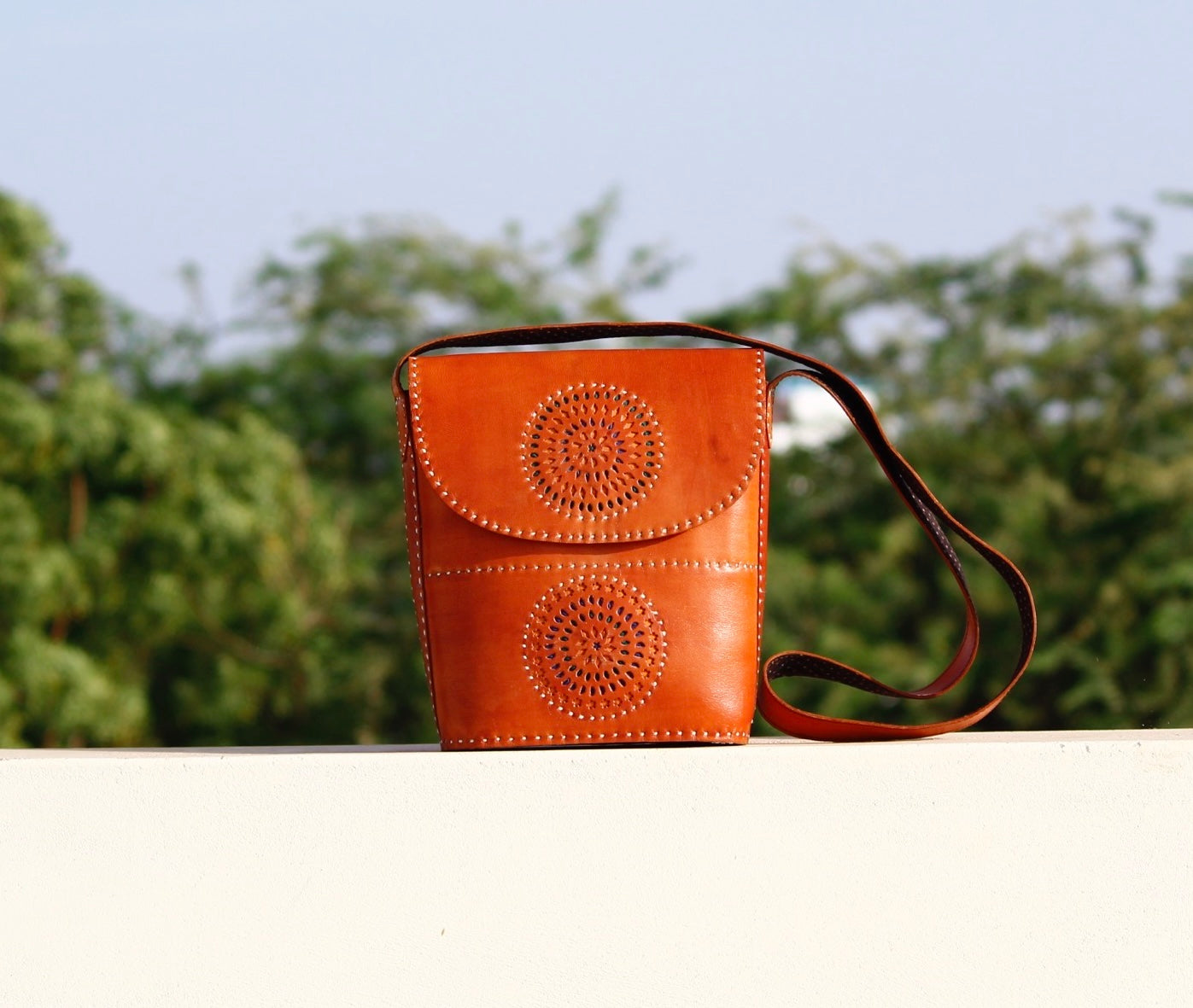 Handstitched leather bag crafted from premium leather with fine handmade detailing