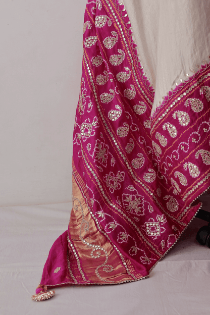 Bandhani Dupatta with Gotapatti Handwork