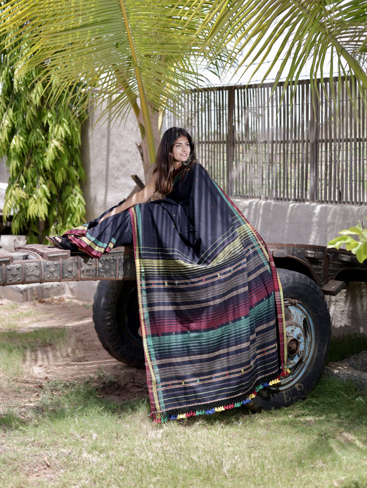 Midnight Kala Cotton Bhujodi saree featuring traditional handwoven patterns and artisanal craftsmanship