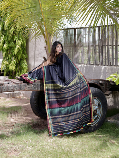 Midnight Kala Cotton Bhujodi saree featuring traditional handwoven patterns and artisanal craftsmanship
