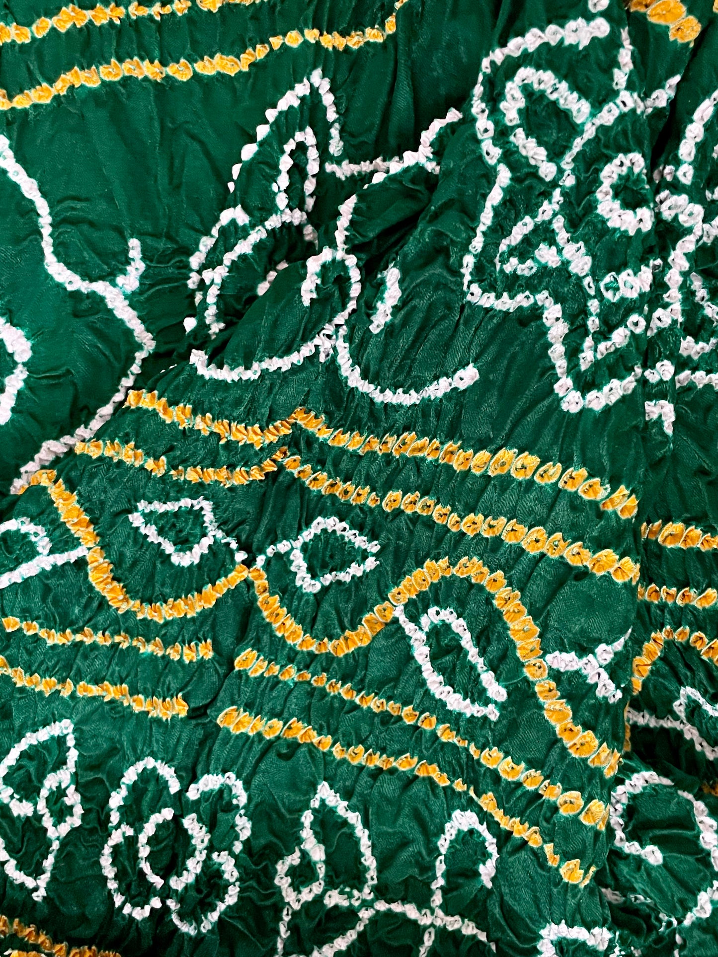 BANDHANI GHARCHOLA GAJJI SILK SAREE