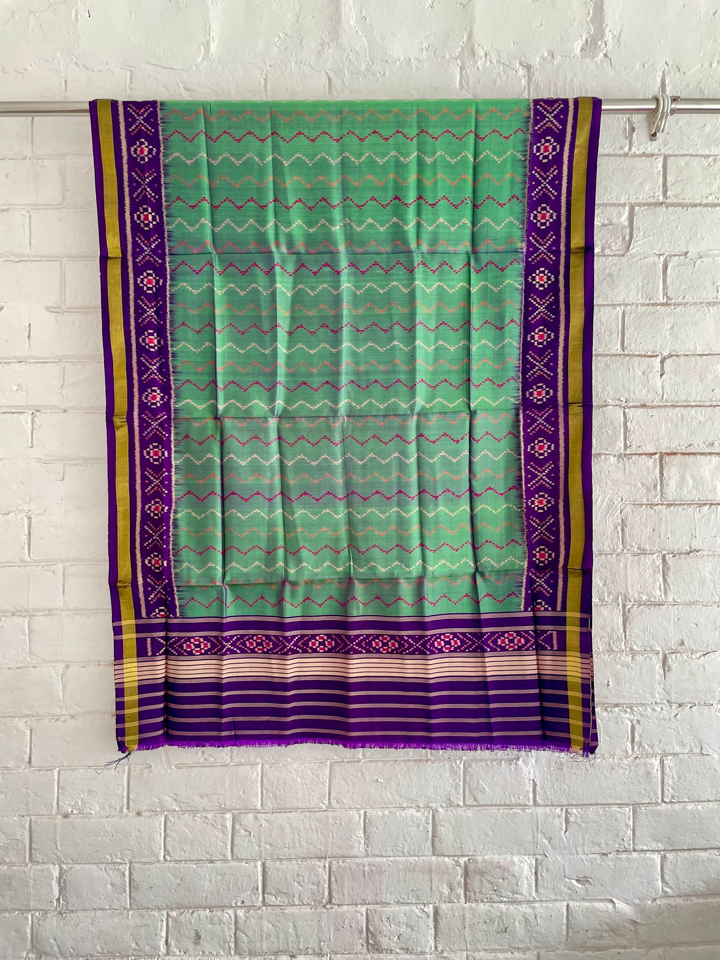 PATOLA SINGLE IKKAT DUPATTA